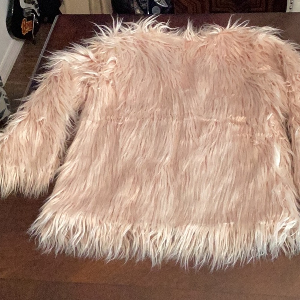 LANSHIFEI pink Faux Fur Jacket - size M - Picture 6 of 6